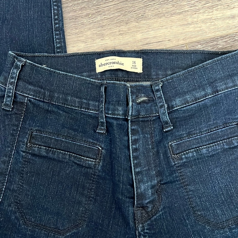 Abercrombie kids skinny jeans